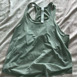 Lululemon tank top size 10